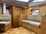 Oyster 56 Saloon
